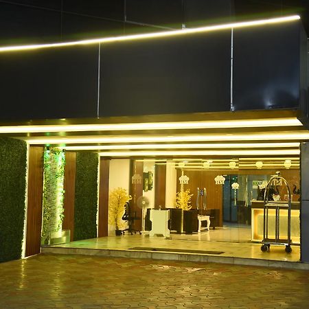 Hotel Mars Τσενάι Εξωτερικό φωτογραφία