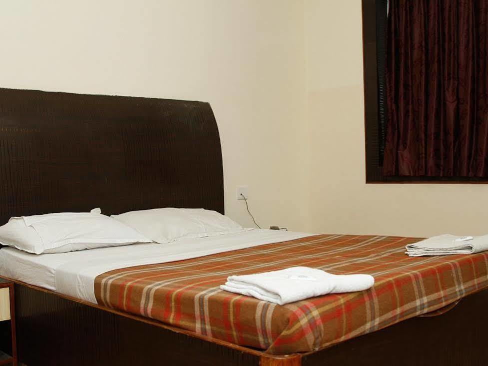 Hotel Mars Τσενάι Εξωτερικό φωτογραφία