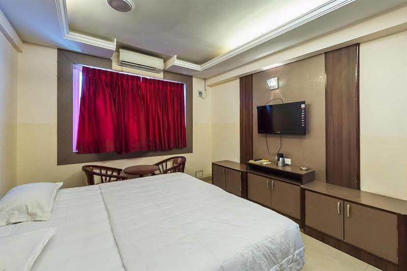 Hotel Mars Τσενάι Εξωτερικό φωτογραφία